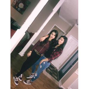 Meet your Posher, Julieth